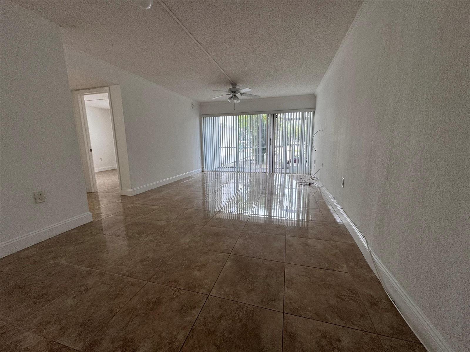 4205 N UNIVERSITY Drive # 107, Sunrise FL 33351 photo 4