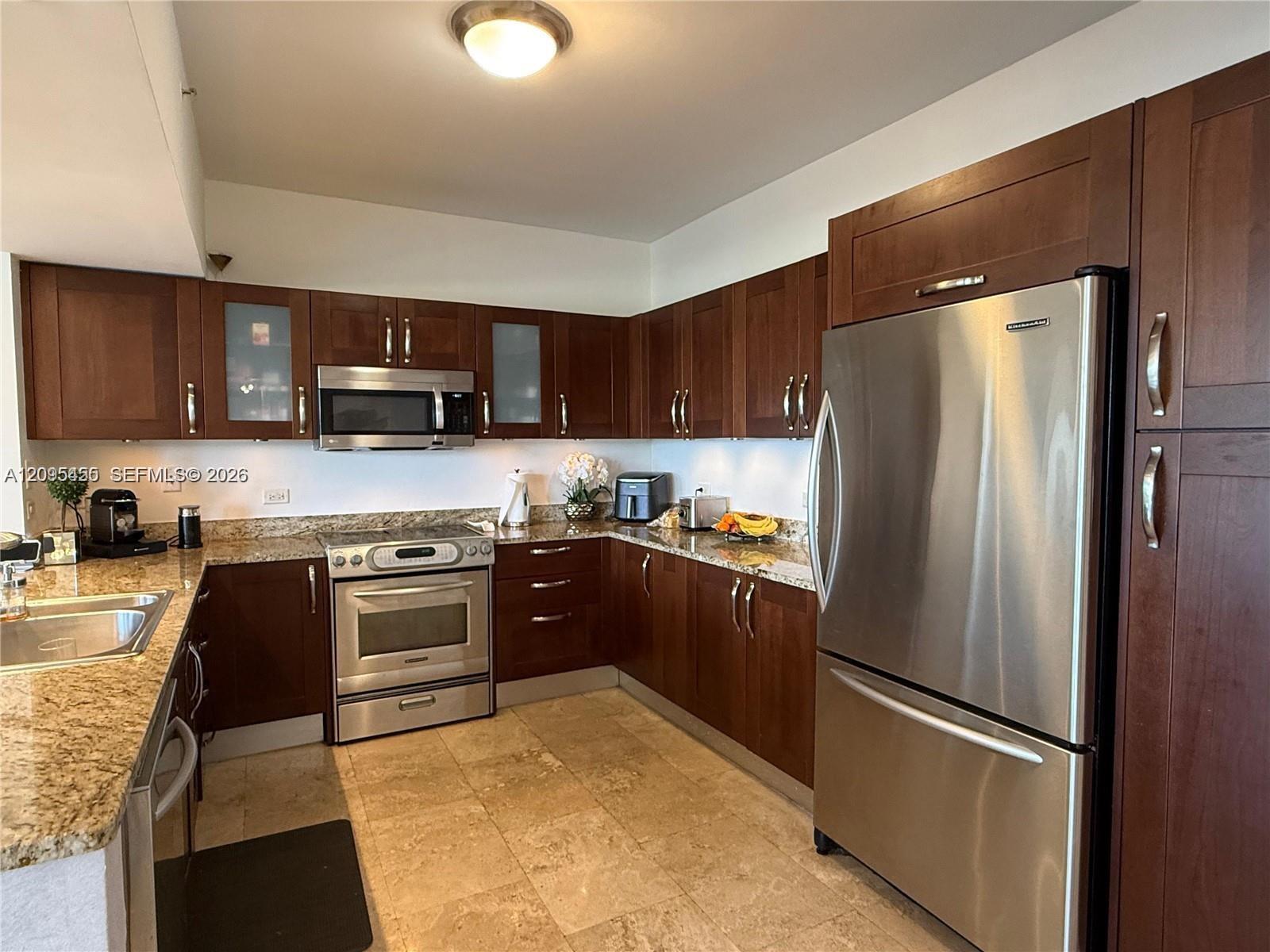 19900 E Country Club Dr # 804, Aventura FL 33180 photo 4