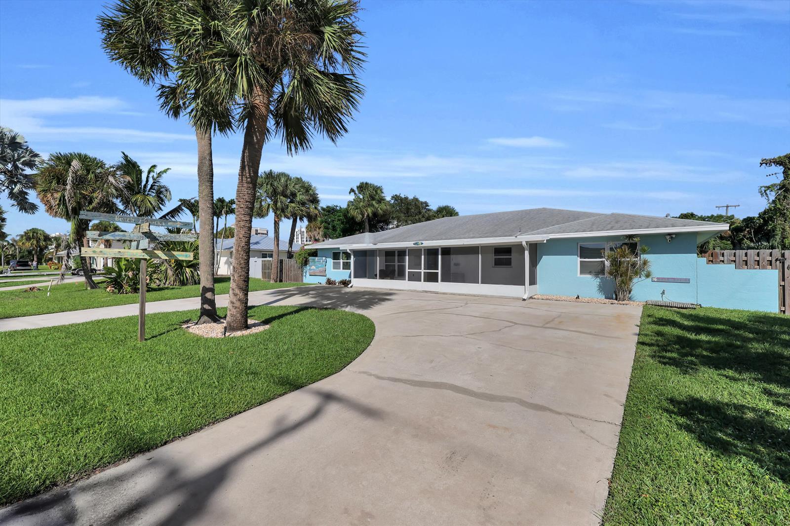 2520 Flotilla Terrace, Fort Pierce FL 34949 photo 3