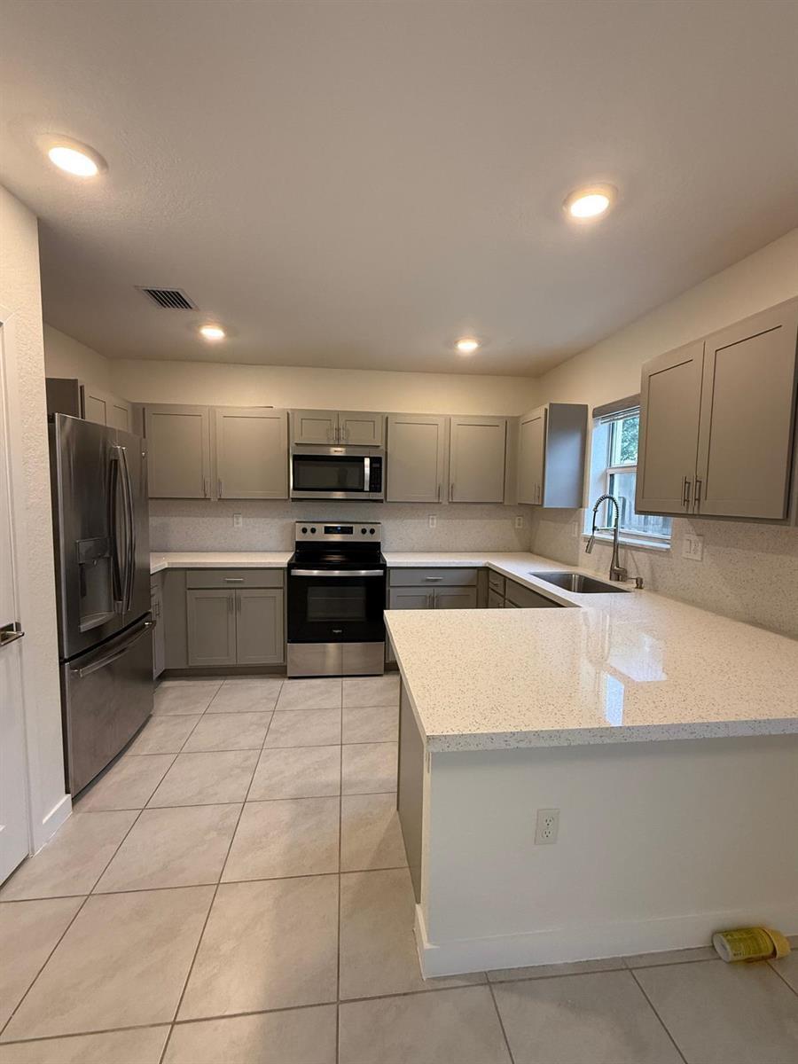 497 NE 4th Street, Florida City FL 33034 photo 3