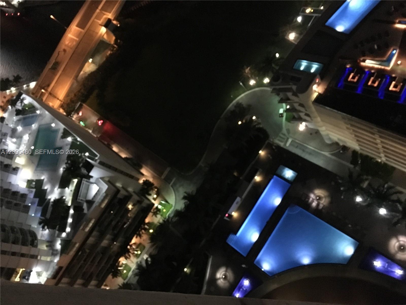 90 SW 3rd St # 3510, Miami FL 33130 photo 5