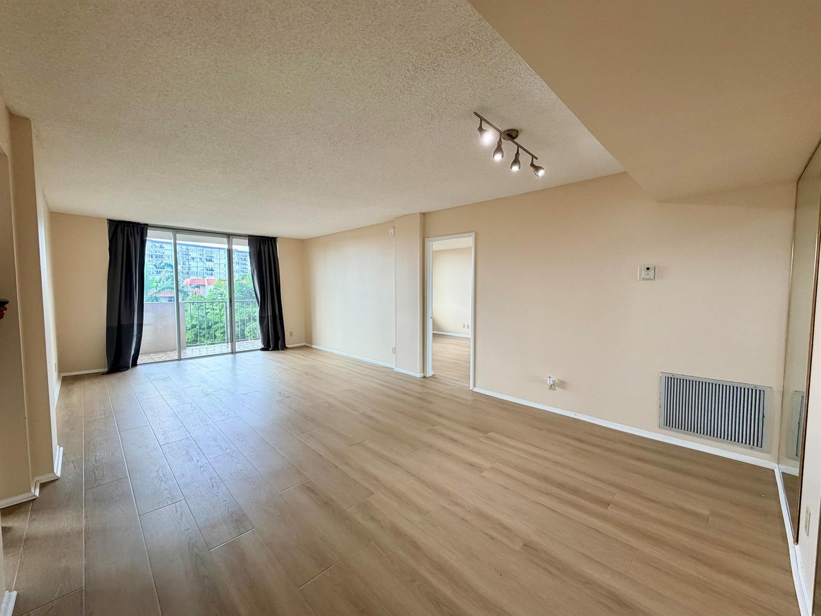 777 S Federal Highway, Pompano Beach FL 33062 photo 3