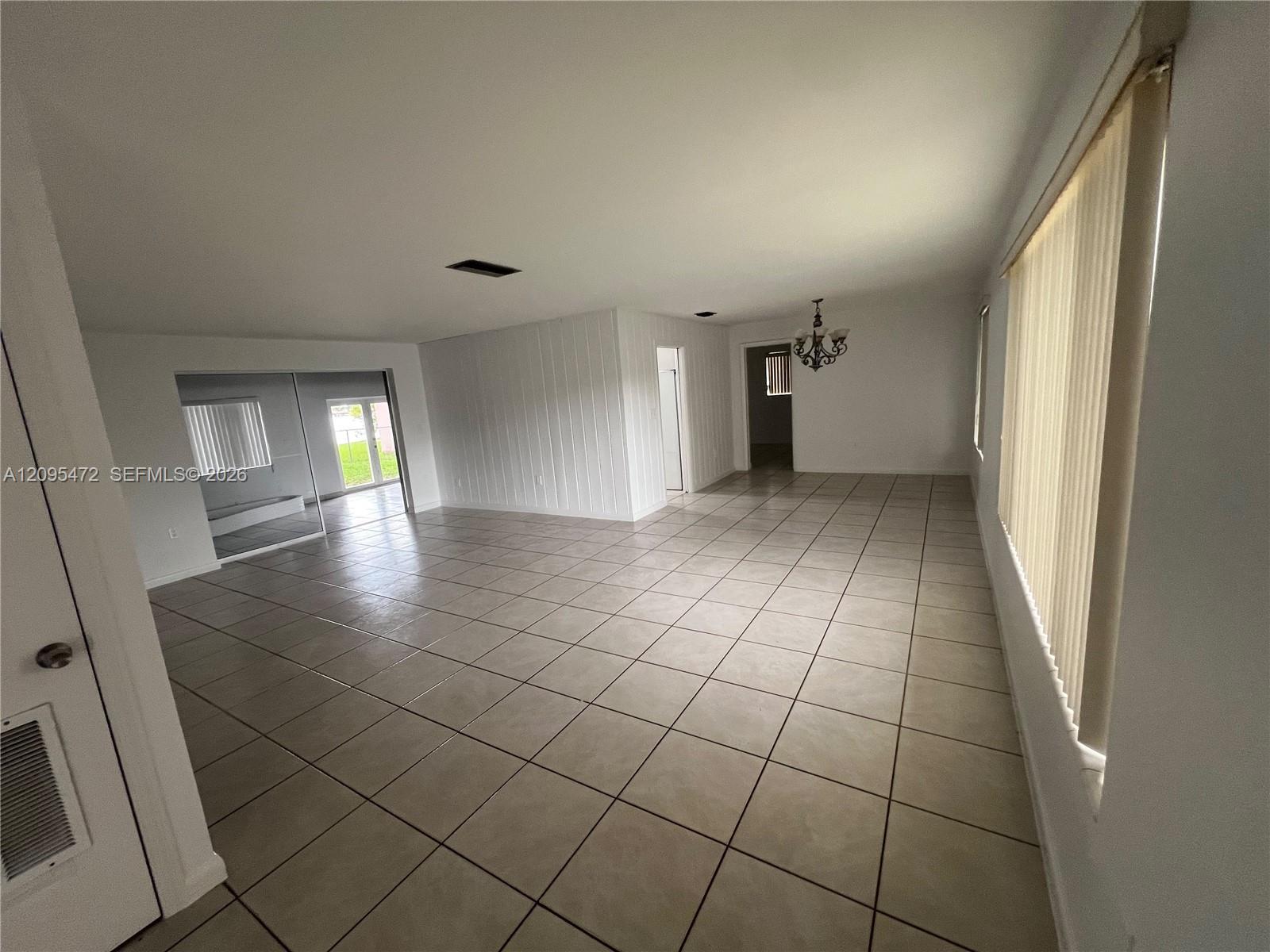 6531 W 8th Ave, Hialeah FL 33012 photo 5