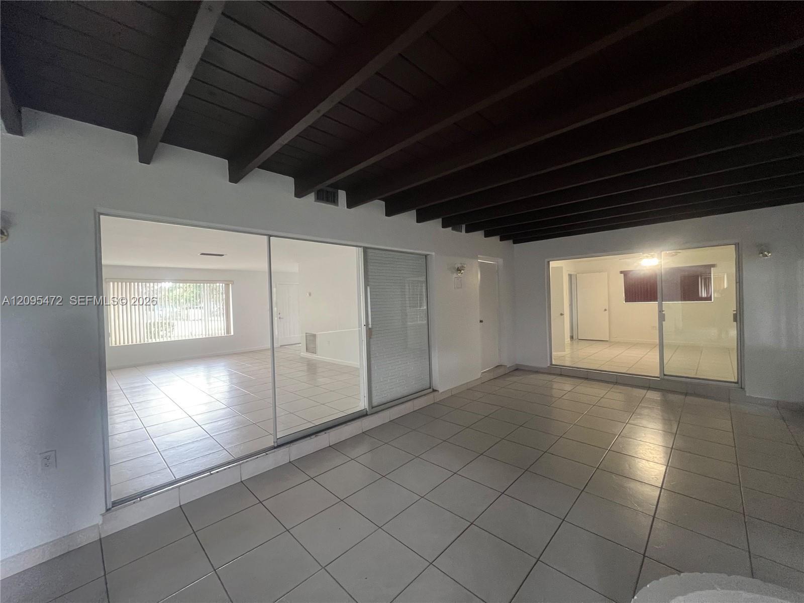6531 W 8th Ave, Hialeah FL 33012 photo 4