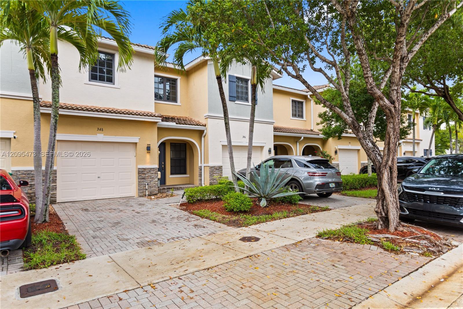 348 NE 194th Ter # 348, Miami FL 33179