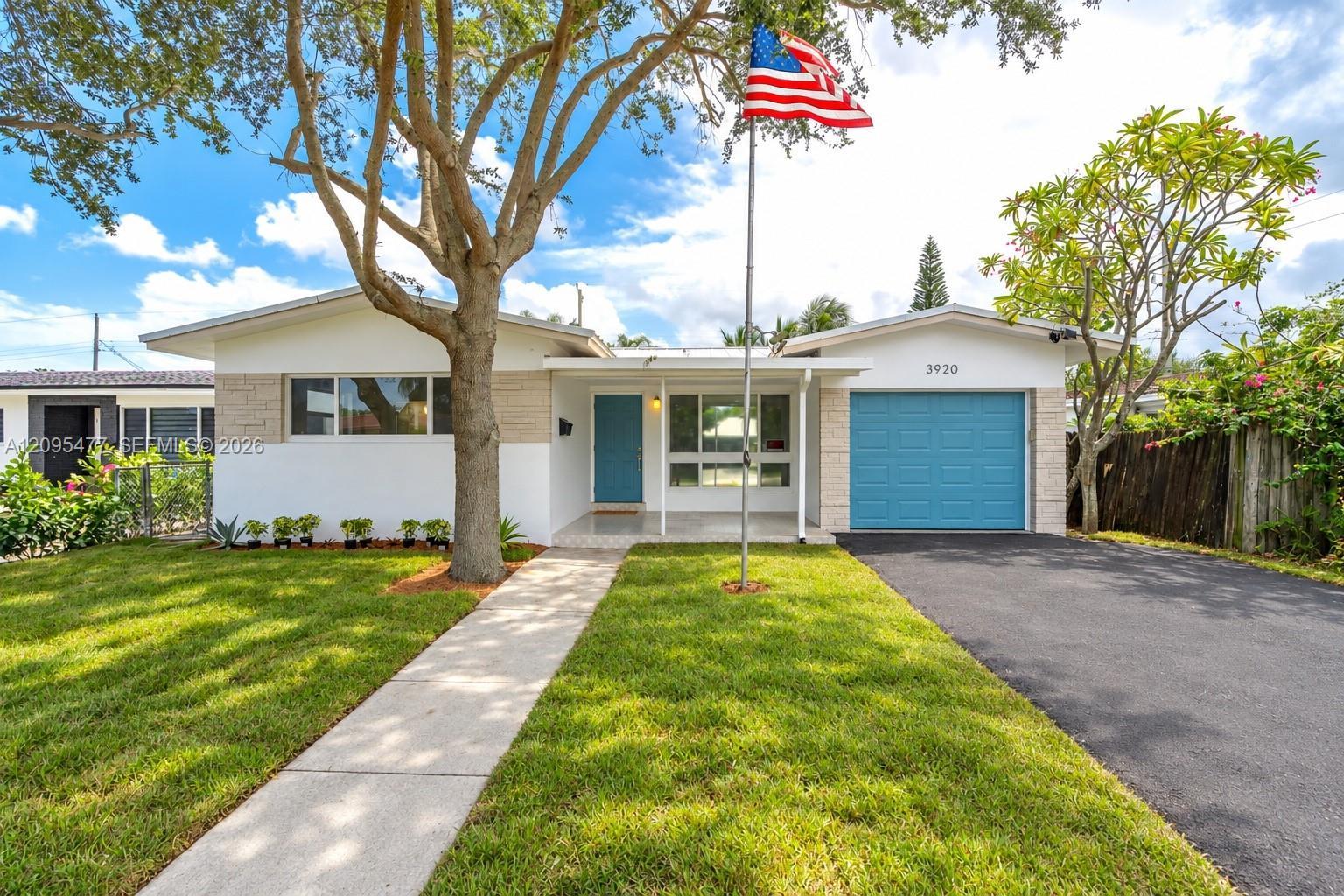 3920 Hayes St, Hollywood FL 33021