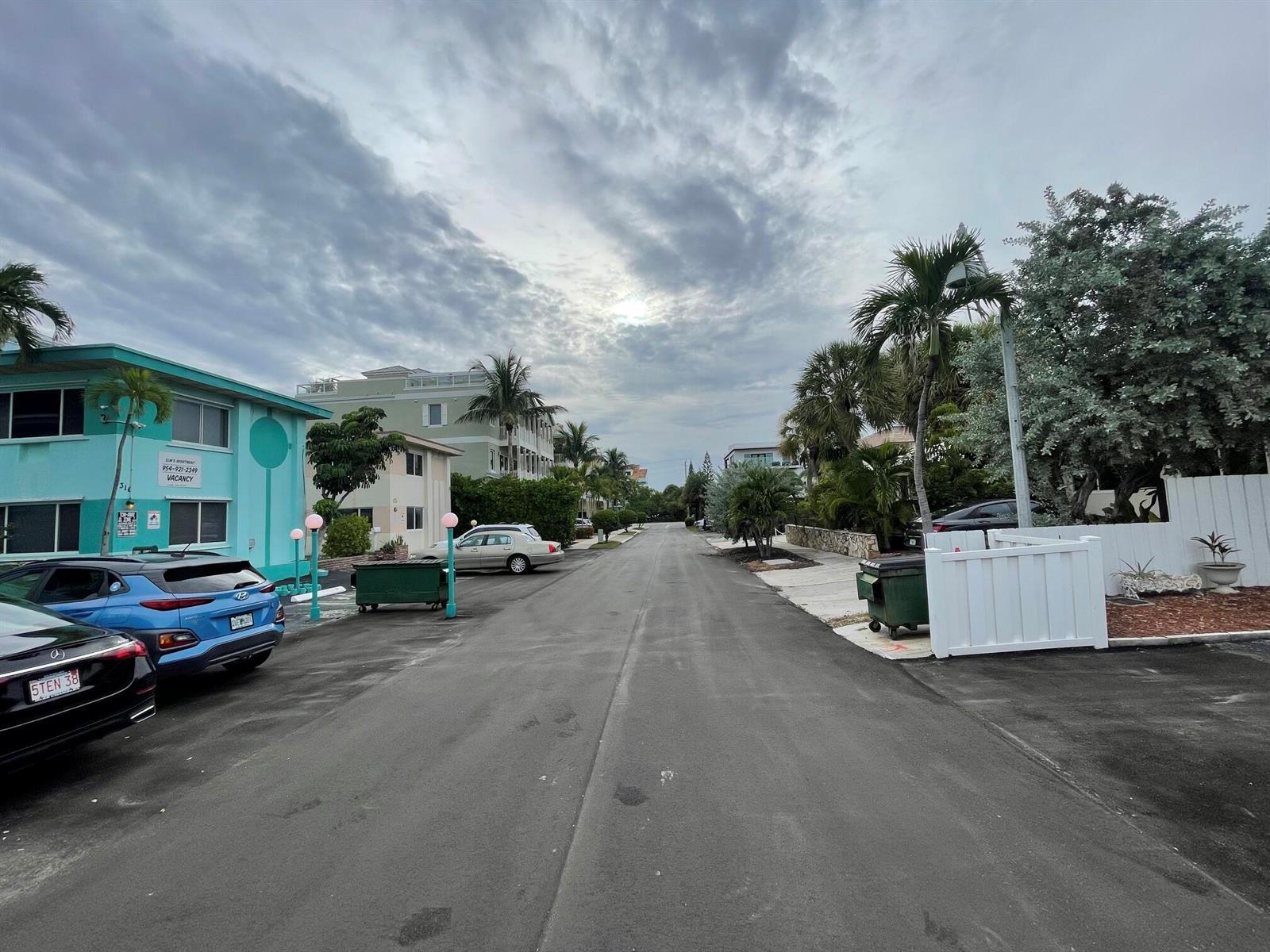 314 Elm Street # 3, Hollywood FL 33019 photo 4