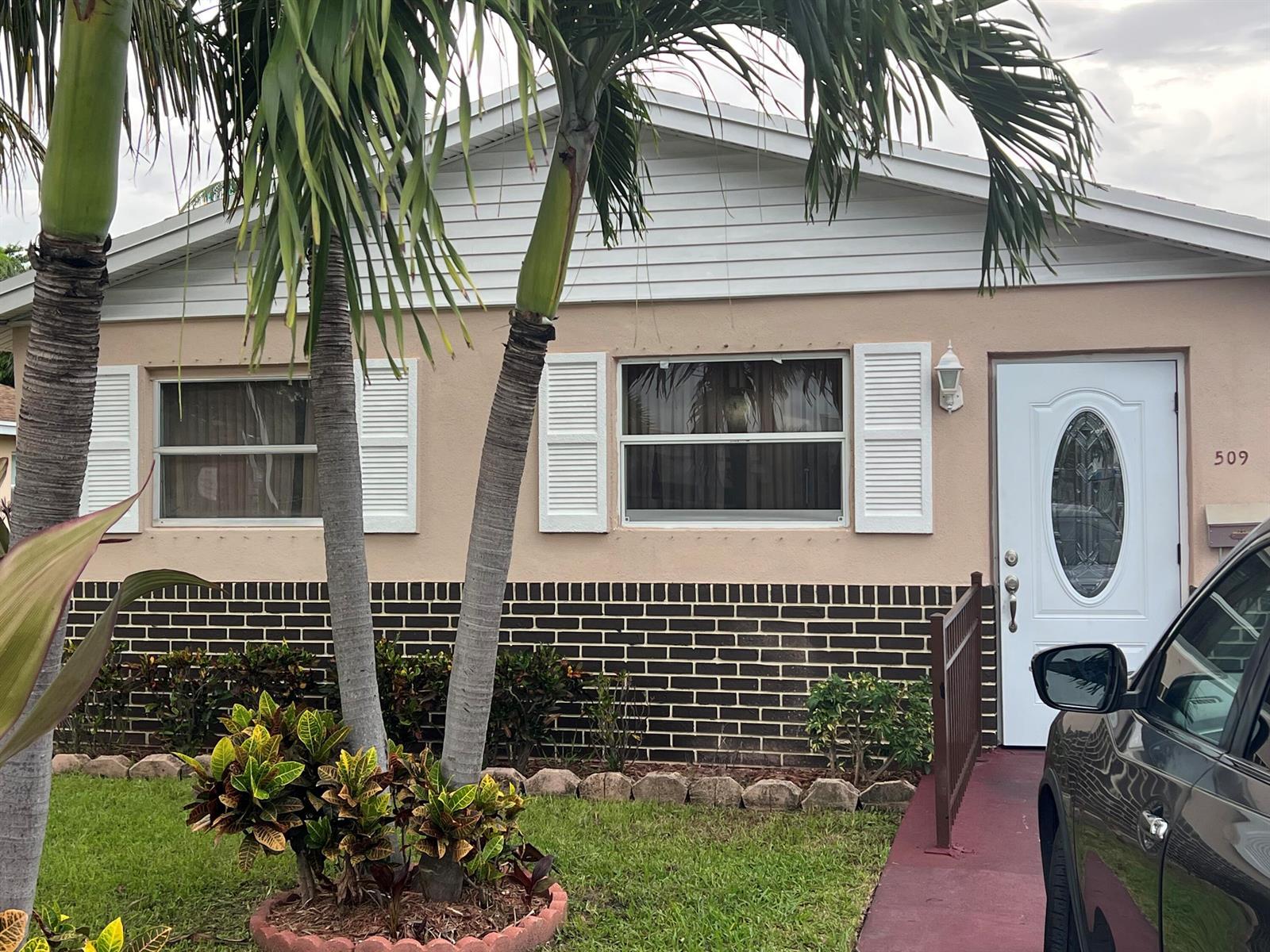 509 SW 10TH Street, Delray Beach FL 33444 photo 3