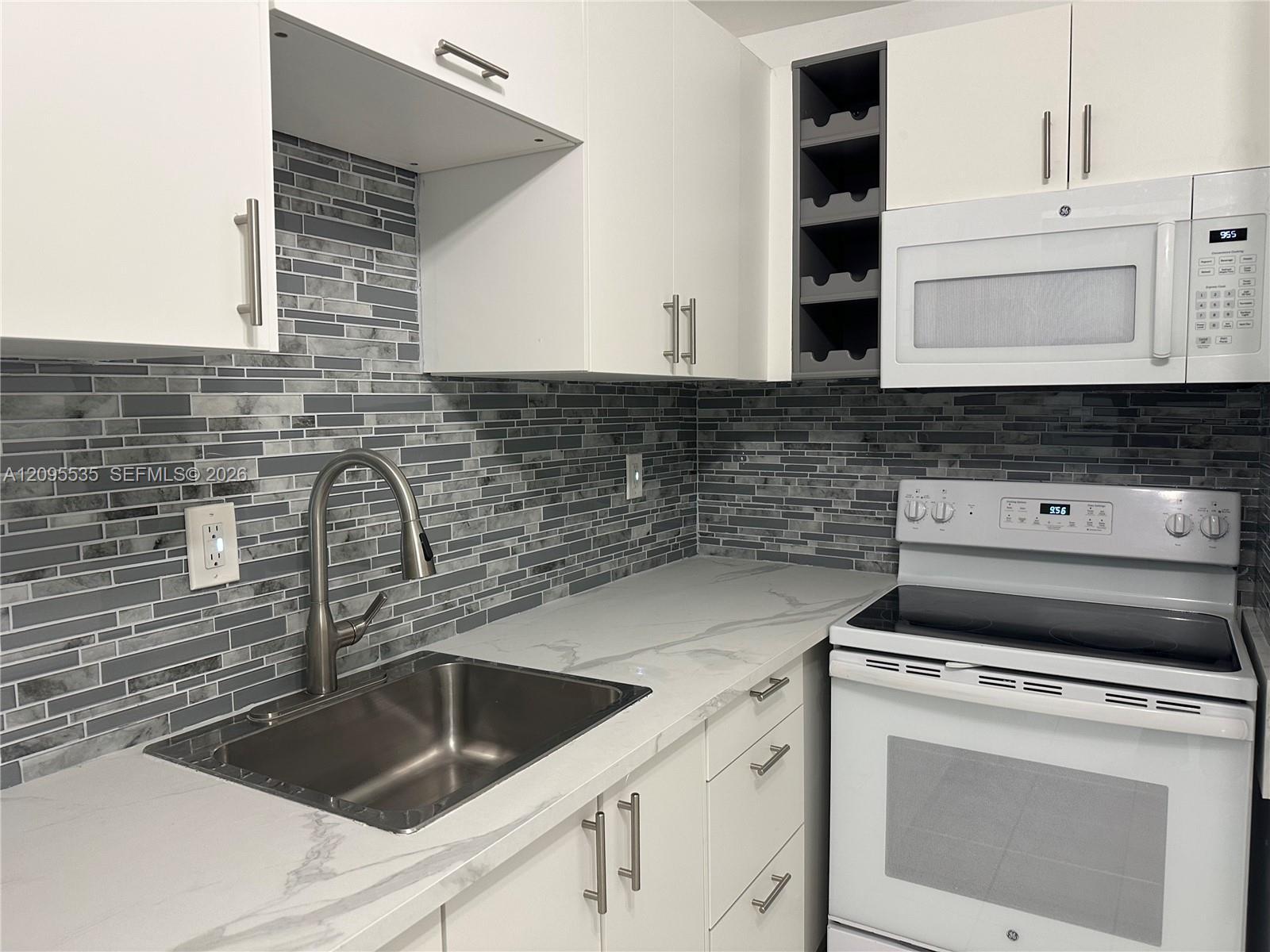 1130 11th St # 3E, Miami Beach FL 33139 photo 5