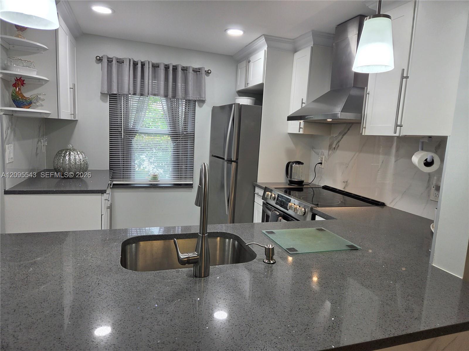7205 NW 4th Pl # 106, Margate FL 33063 photo 2