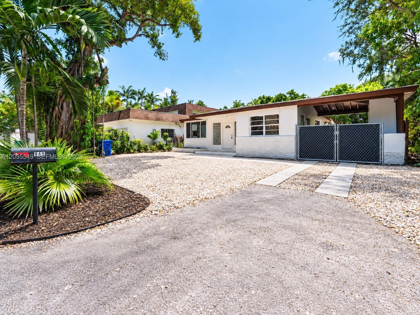 940 NE 85th St, Miami FL 33138