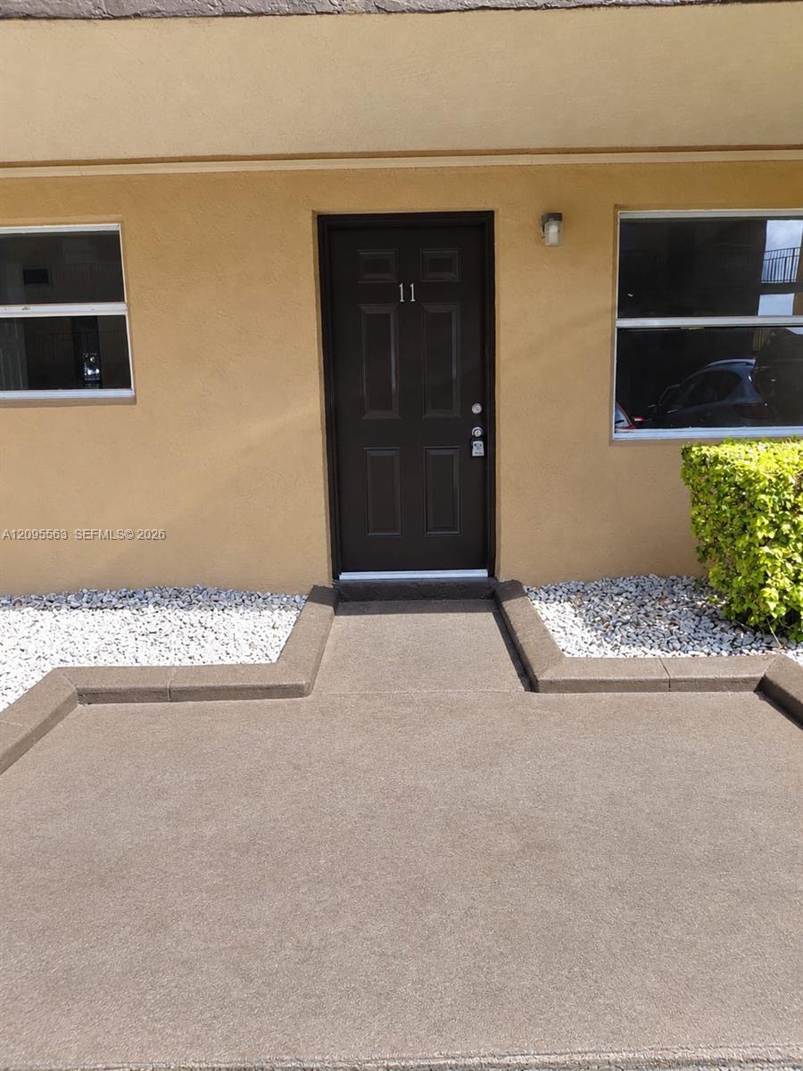 5441 W 24th Ave # 11, Hialeah FL 33016
