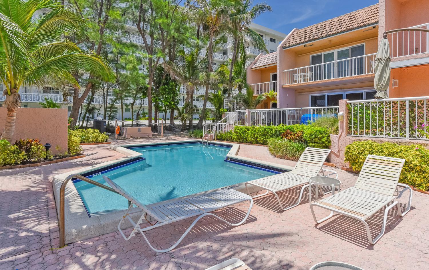 1172 HILLSBORO MILE # 3, Hillsboro Beach FL 33062 photo 4