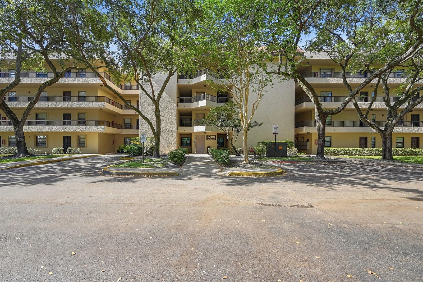 10501 W Broward Boulevard # 405, Plantation FL 33324
