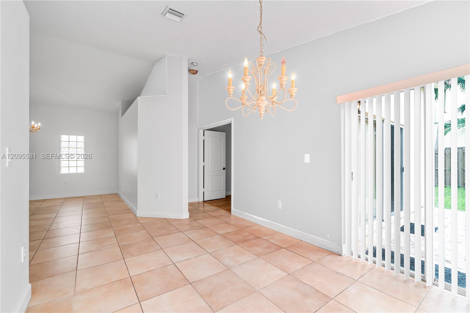 11333 NW 52nd Ln, Doral FL 33178 photo 4