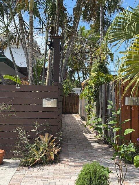 1637 NE 5th Street # 2, Fort Lauderdale FL 33301 photo 3