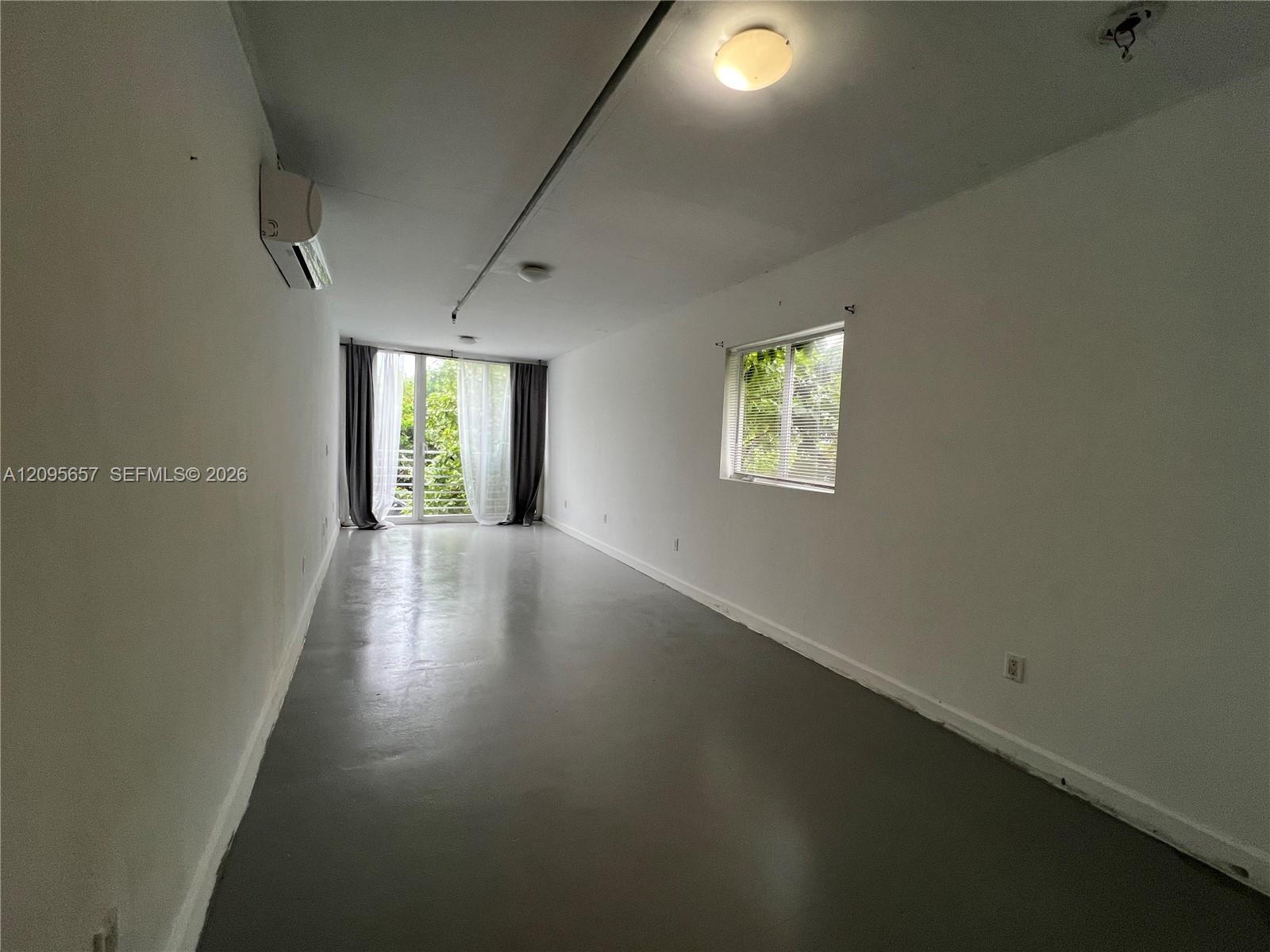 542 SW 3rd St # E3, Miami FL 33130 photo 3