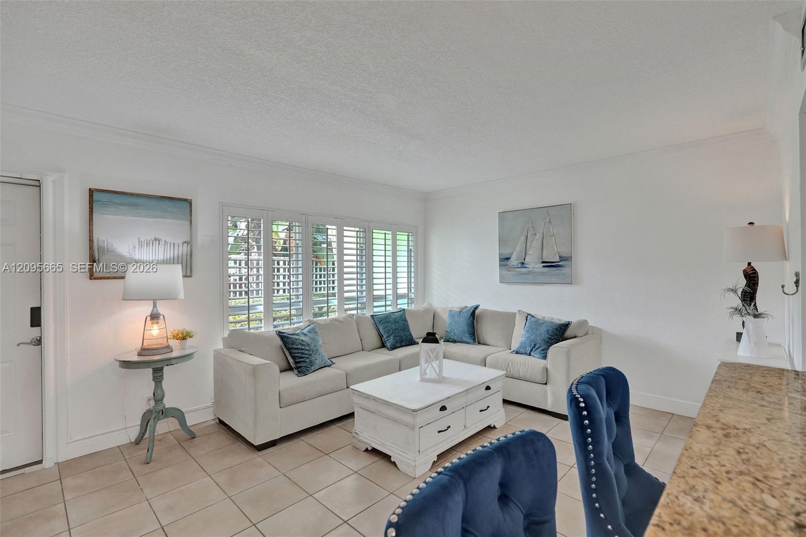 2124 NE 5th Ave # 107, Wilton Manors FL 33305 photo 2