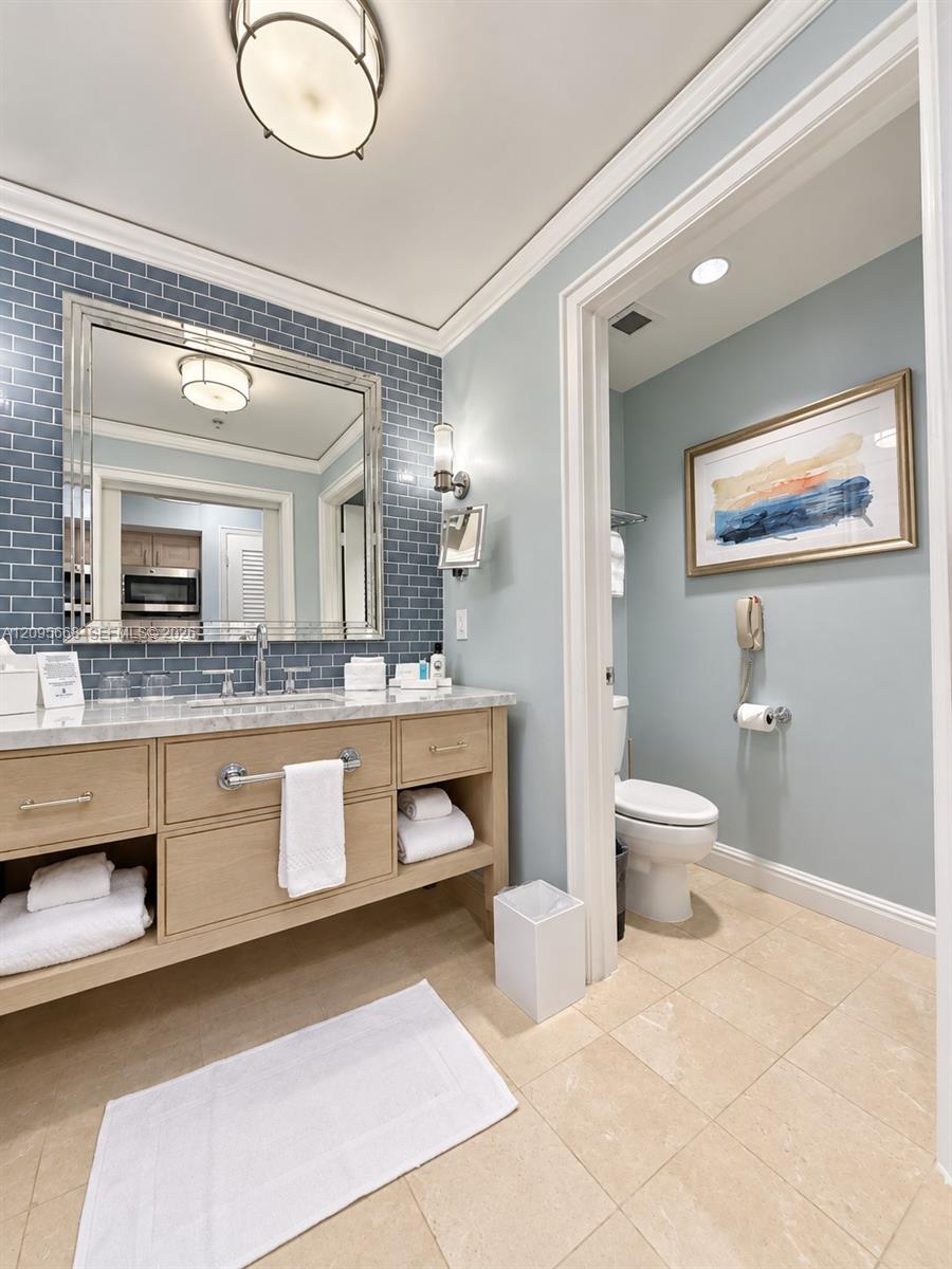 455 Grand Bay Dr # 1020, Key Biscayne FL 33149 photo 4