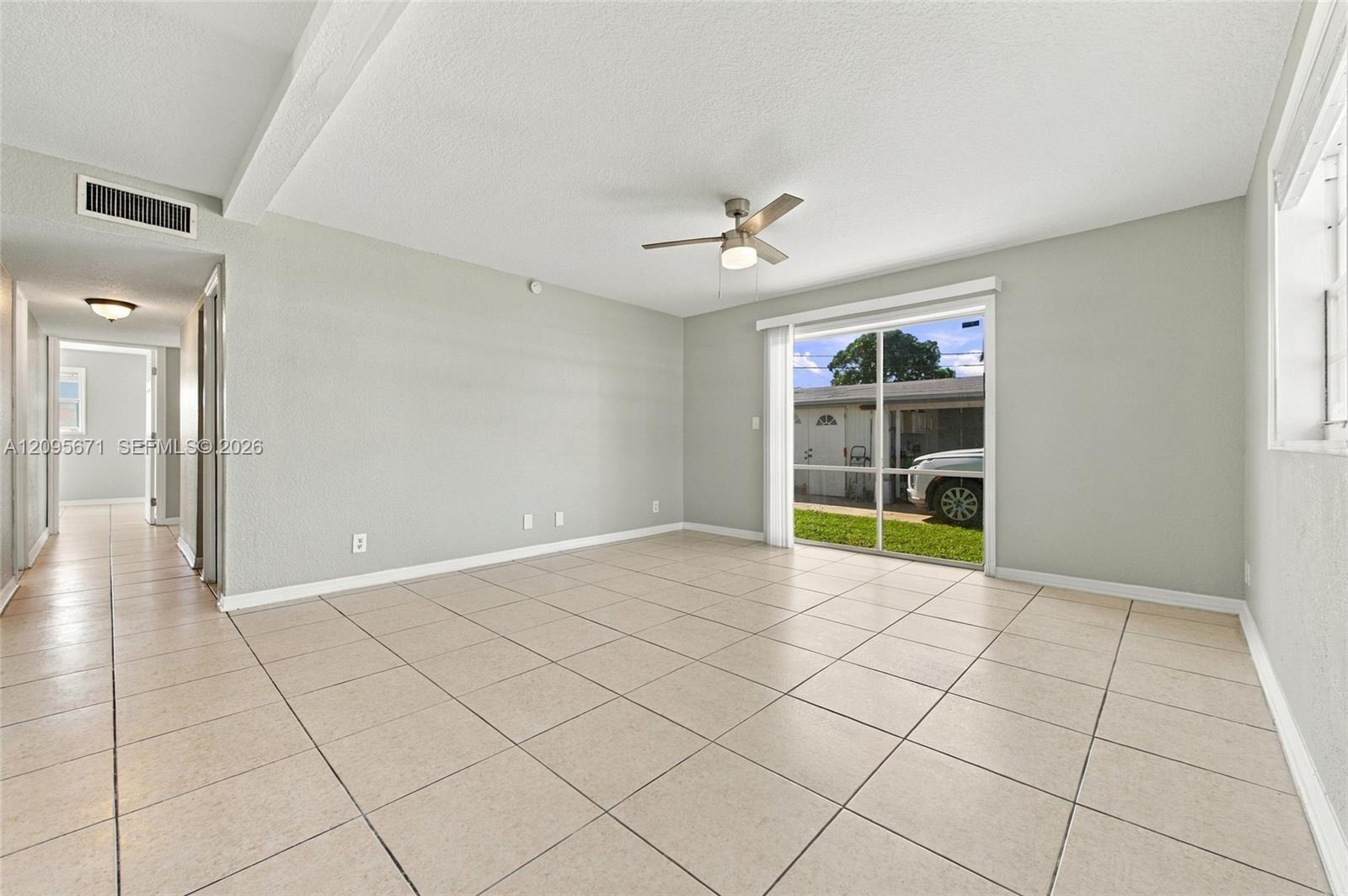 1944 Baythorne Rd, West Palm Beach FL 33415 photo 5