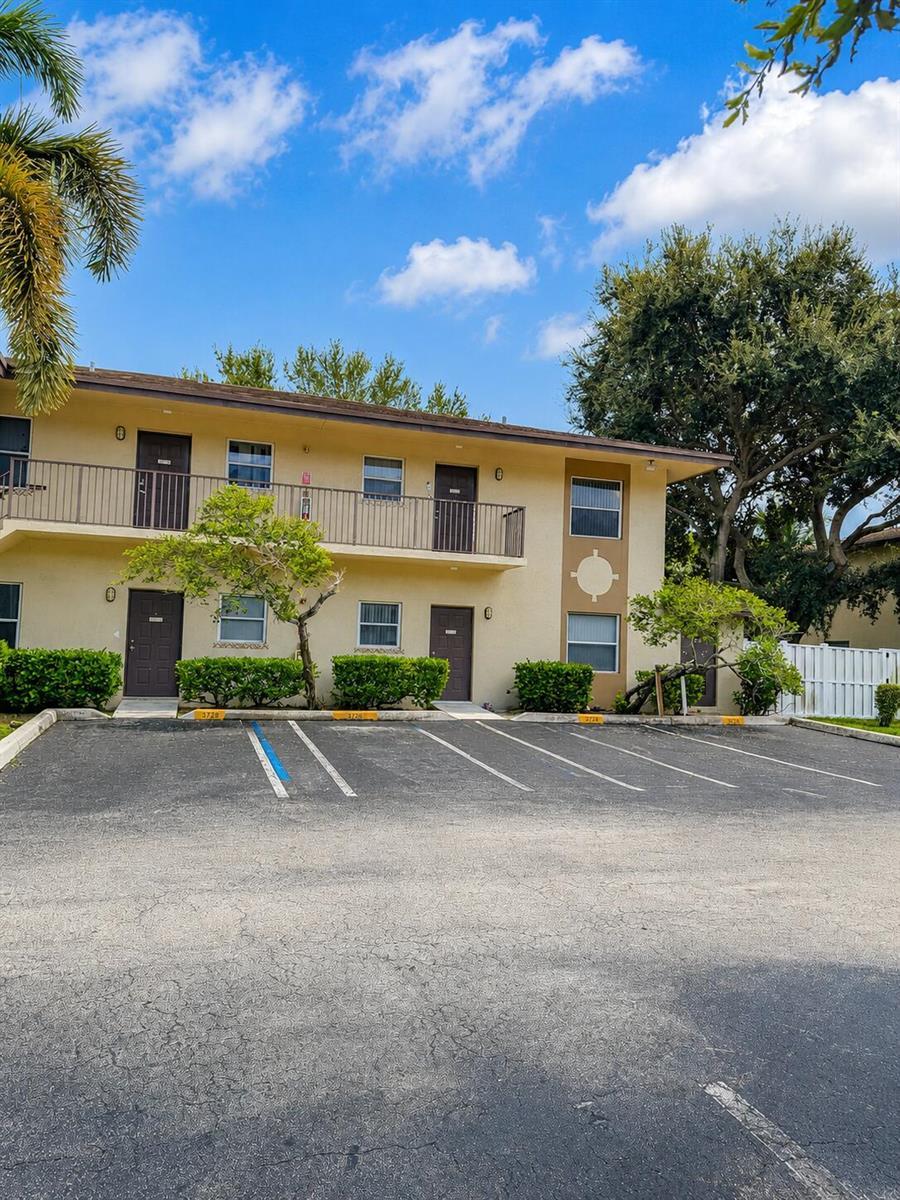 3728 NW 91ST Lane # 3728, Sunrise FL 33351