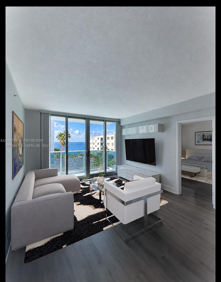 7501 E Treasure Dr # 3P, North Bay Village FL 33141 photo 2