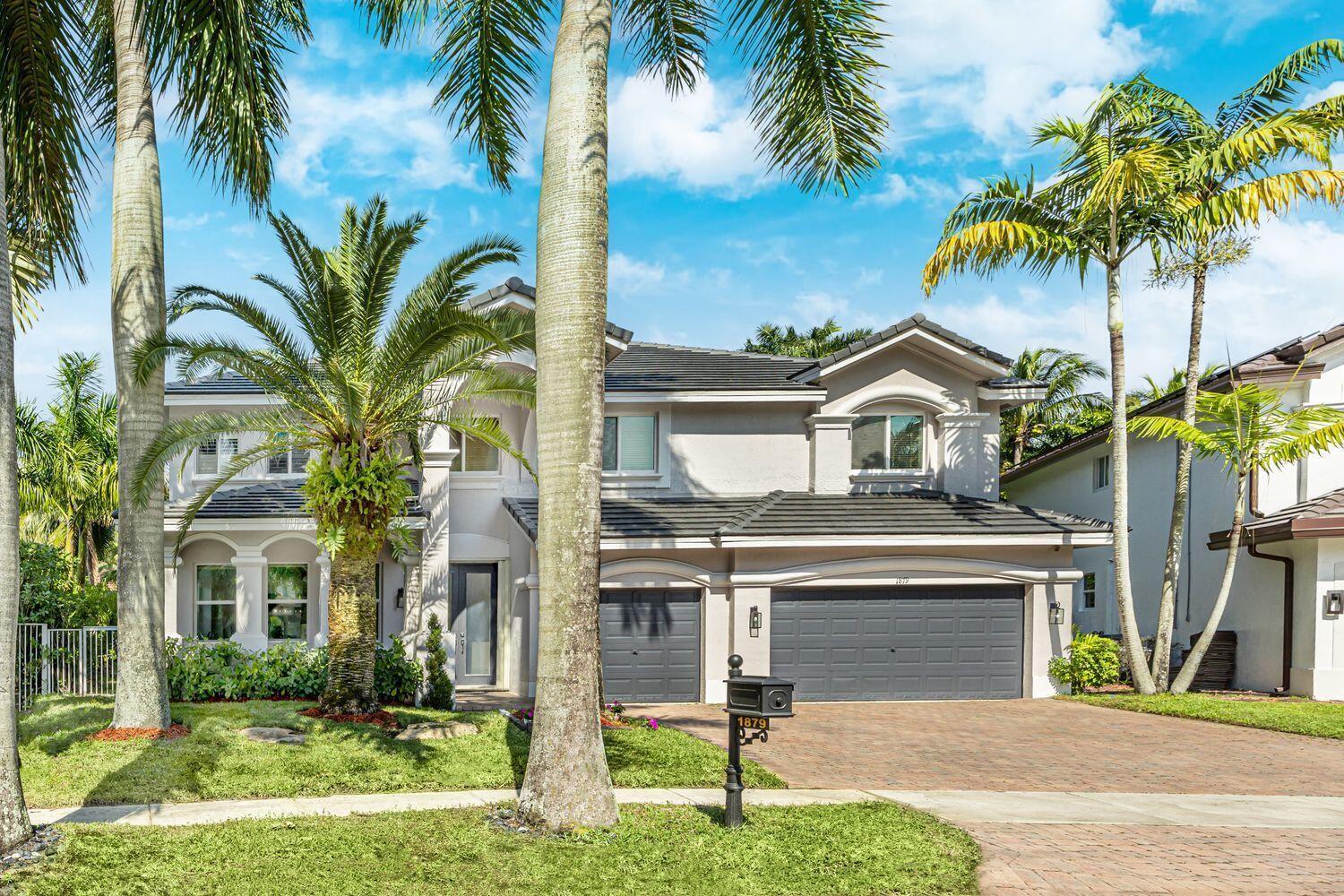 1879 HIDDEN TRAIL Lane, Weston FL 33327