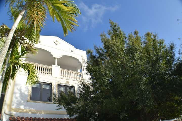 540 NE 17th Avenue, Fort Lauderdale FL 33301 photo 2