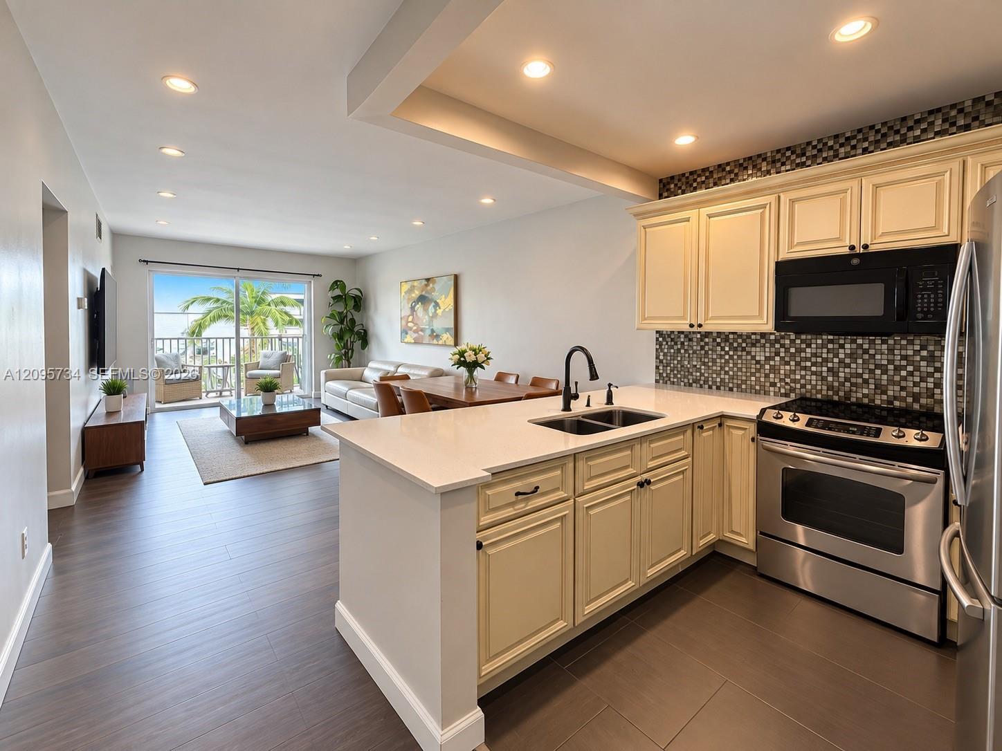 677 NE 24th St # 406, Miami FL 33137