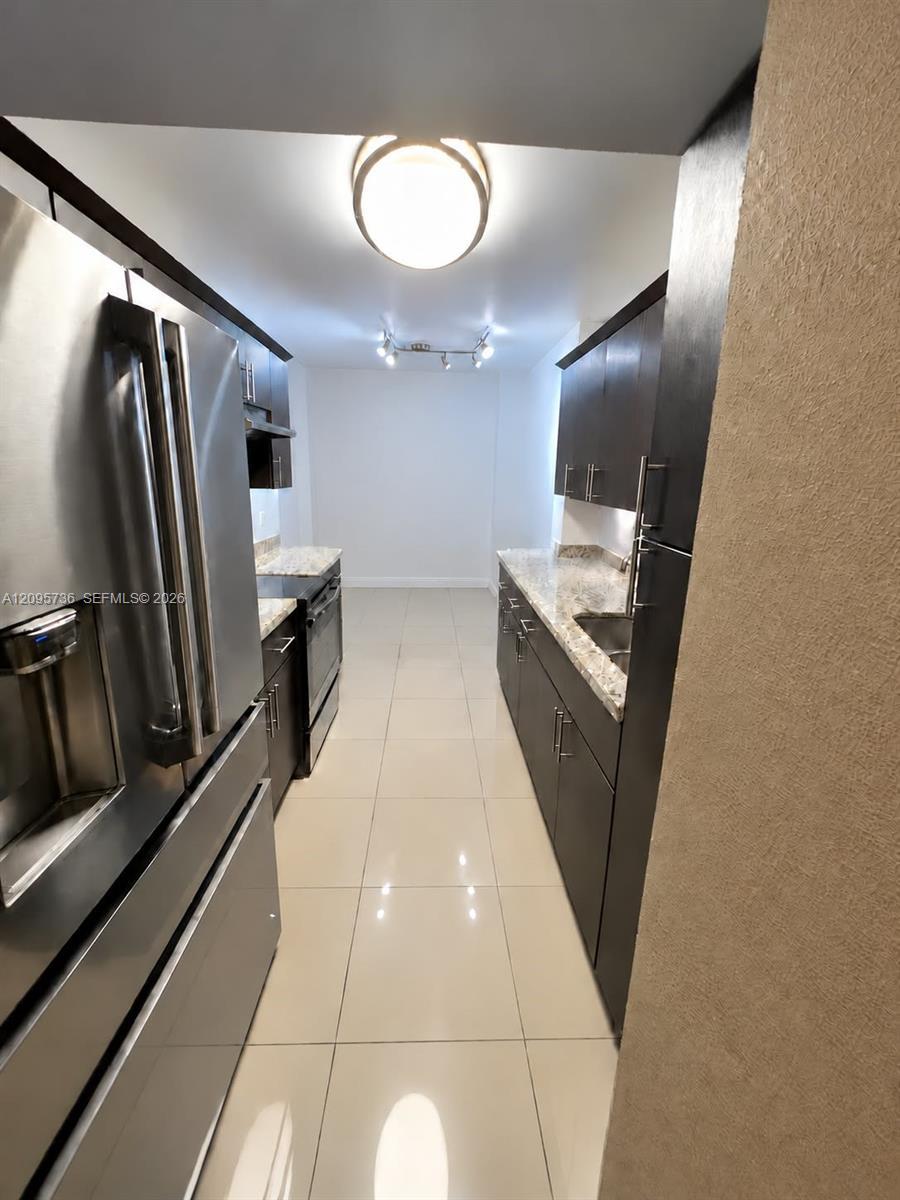 4200 Hillcrest Dr # 705, Hollywood FL 33021 photo 3
