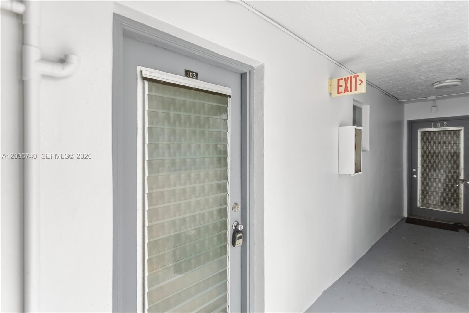 9400 Live Oak Pl # 103, Davie FL 33324 photo 3
