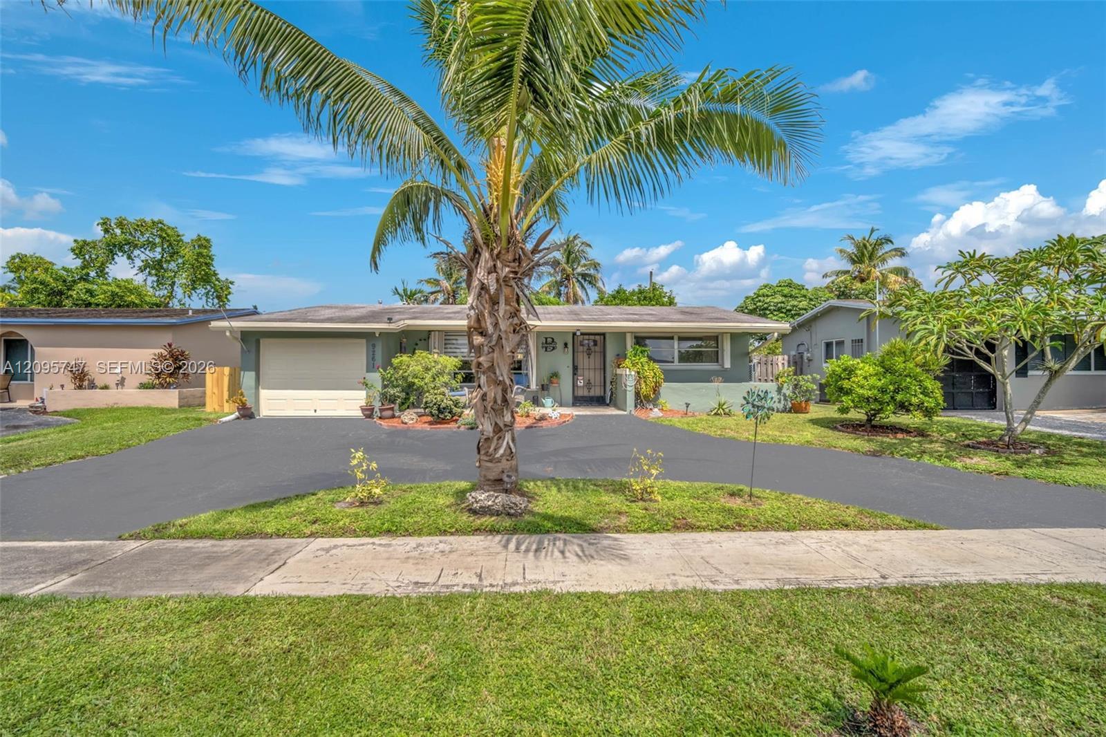 9261 NW 24th Pl, Sunrise FL 33322 photo 3