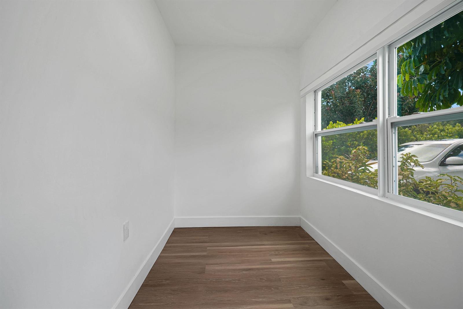 2707 ADAMS Street, Hollywood FL 33020 photo 2