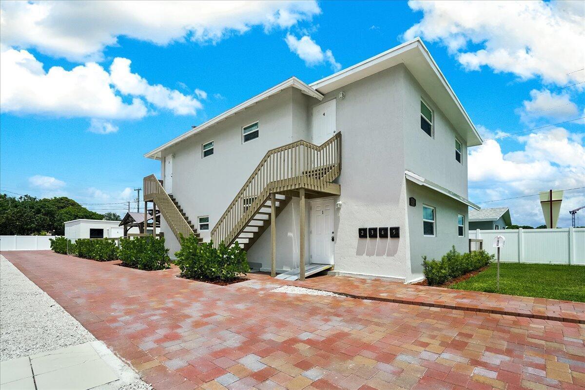 305 CYPRESS Drive # 5, Lake Park FL 33403 photo 4