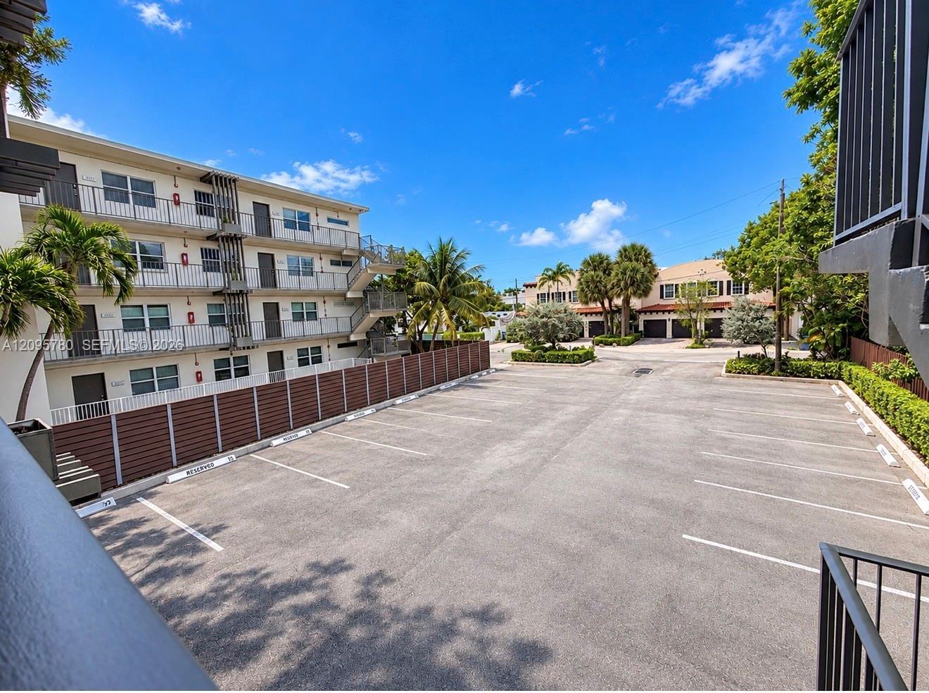 609 NE 13th Ave # 203, Fort Lauderdale FL 33304 photo 3