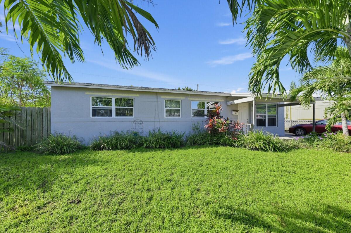 1209 W 26th Court, West Palm Beach FL 33404 photo 2