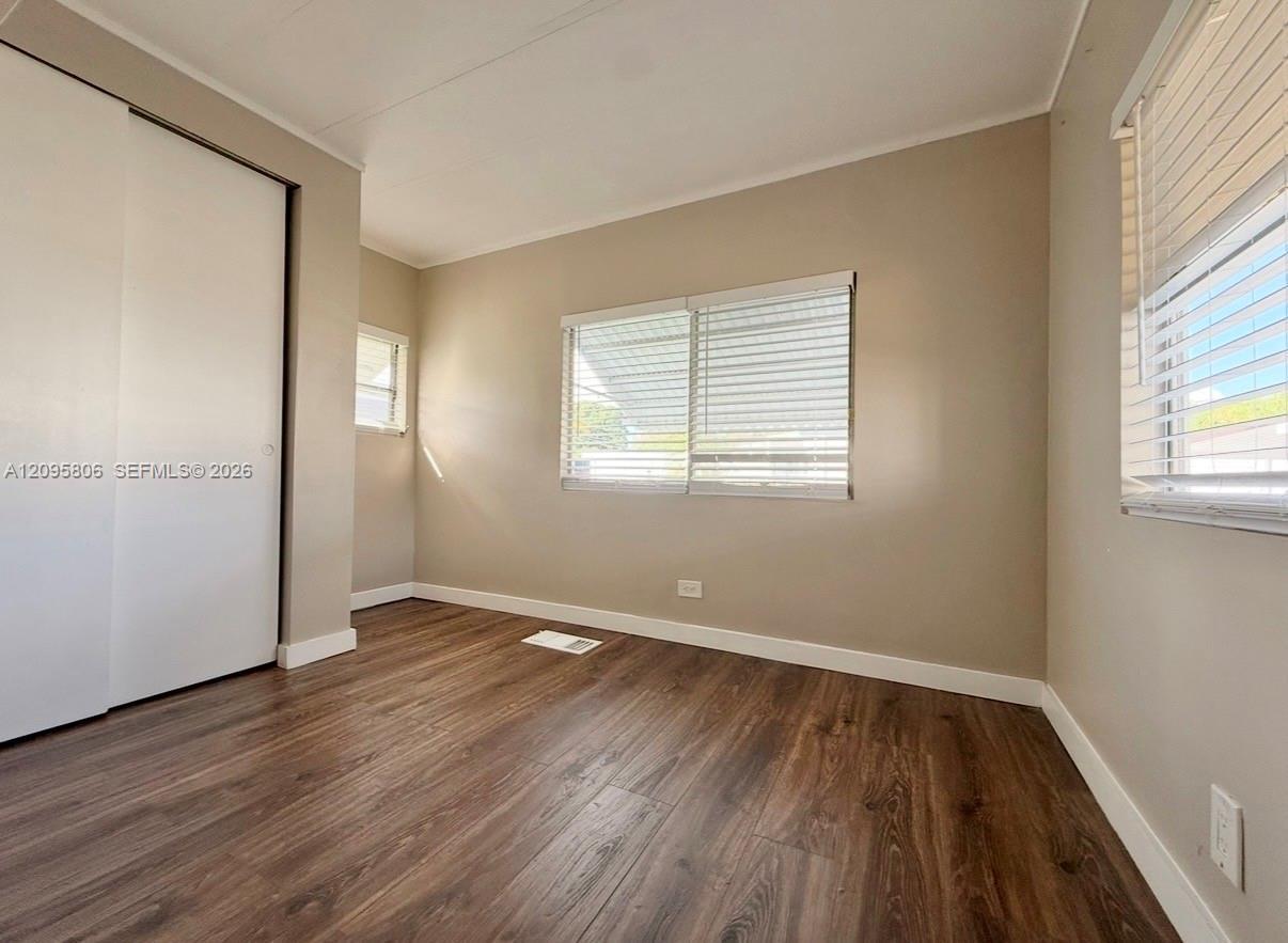 1332 S 33 AVE, Hollywood FL 33021 photo 4