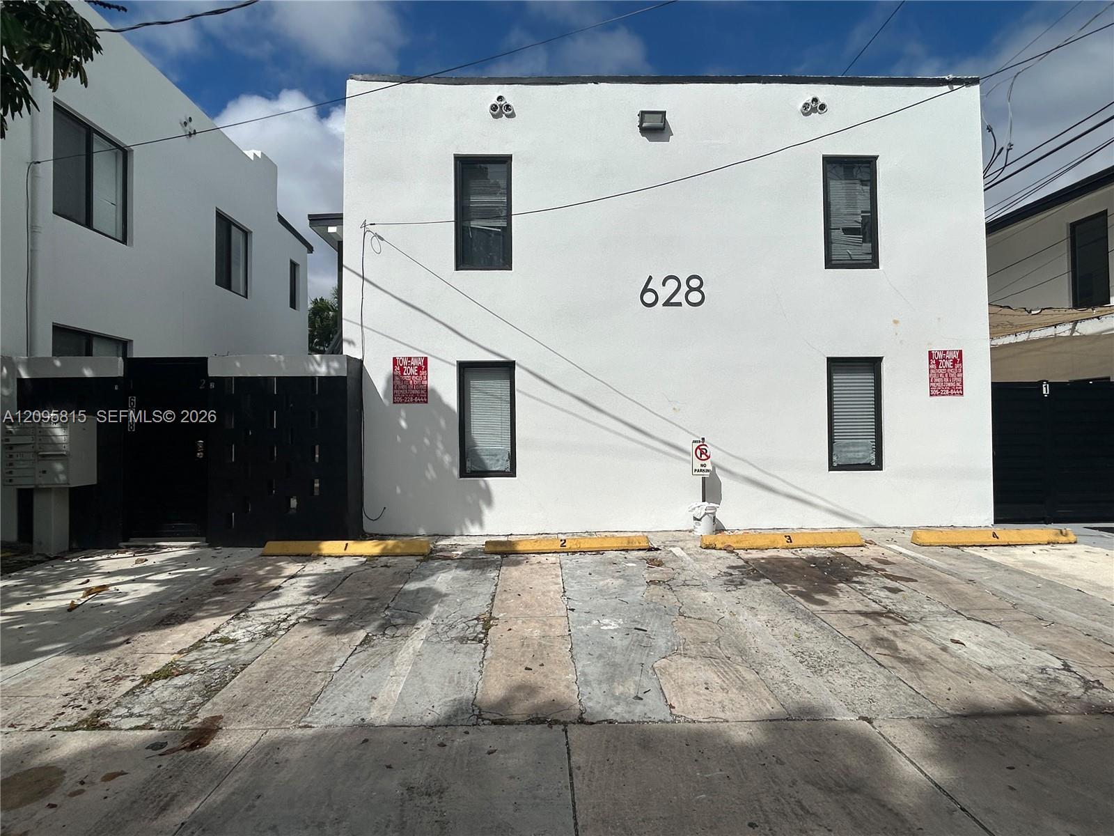 628 SW 21st Ave # 1, Miami FL 33135 photo 2