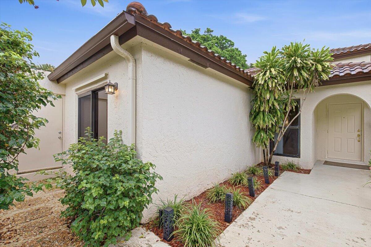 3130 KINGSWOOD Terrace, Boca Raton FL 33431 photo 2