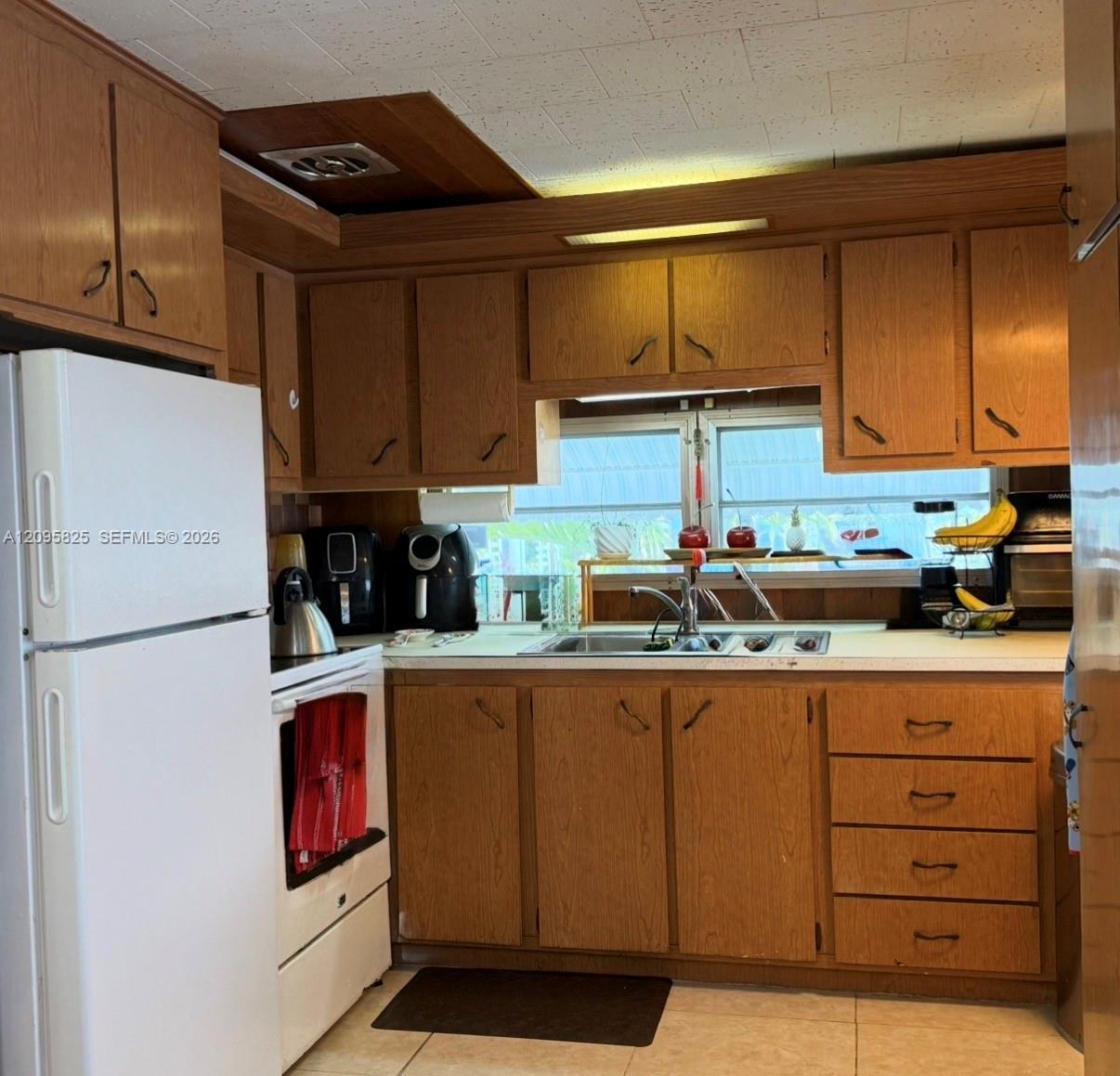 3309 Orange ST, Hollywood FL 33021 photo 4