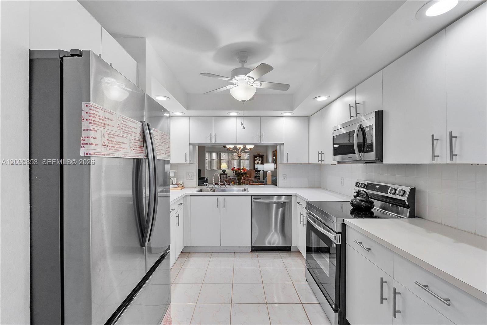 2580 NW 103rd Ave # 203, Sunrise FL 33322 photo 2