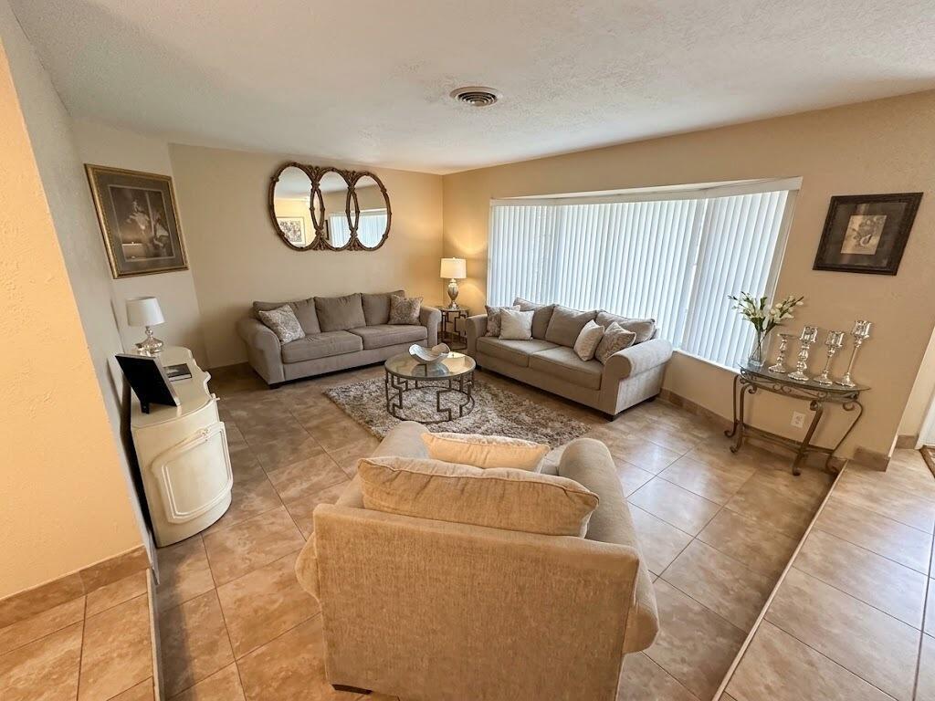 820 SW 49th Terrace, Margate FL 33068 photo 4