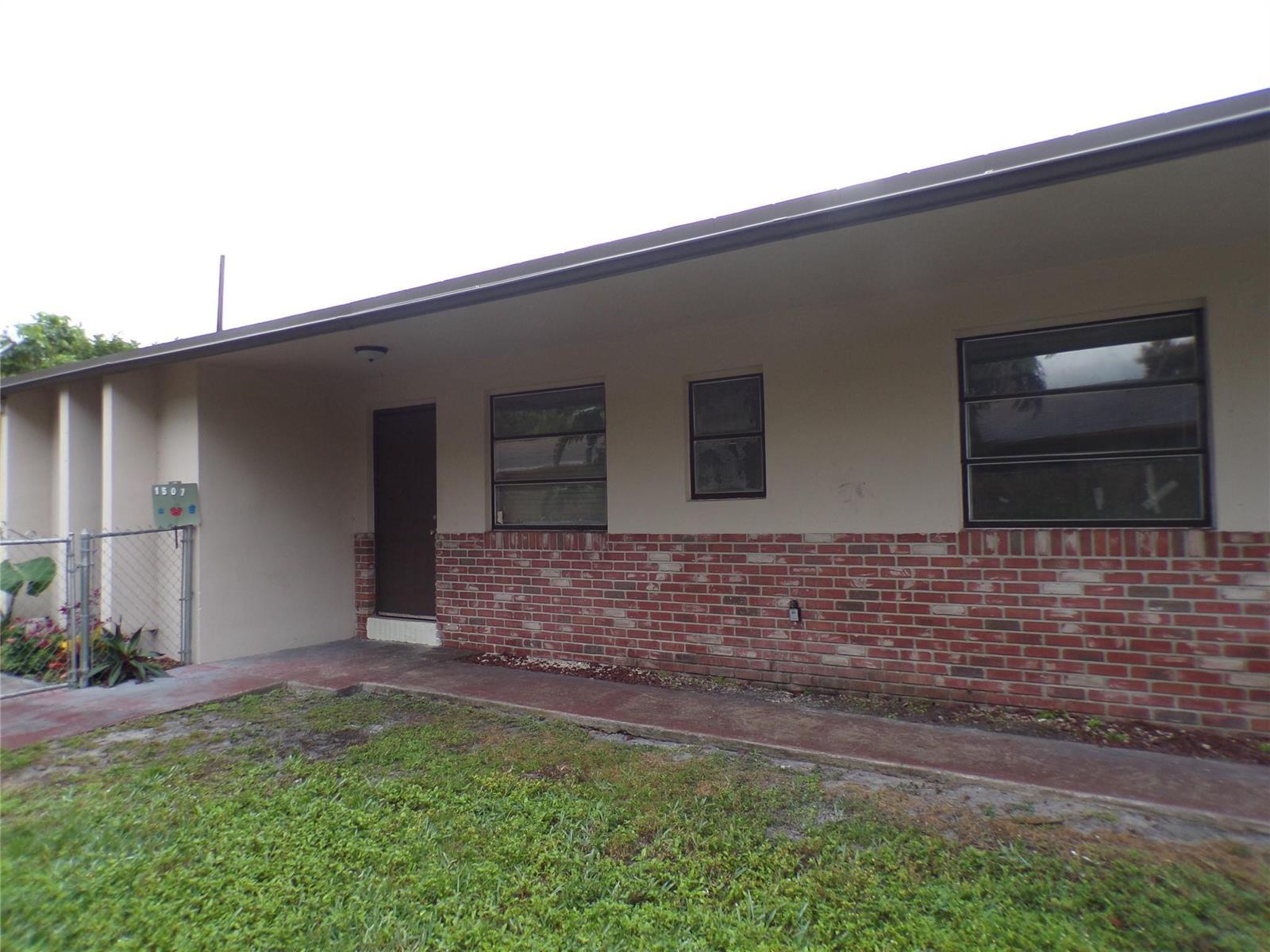 1505 N 57th Terrace, Hollywood FL 33021