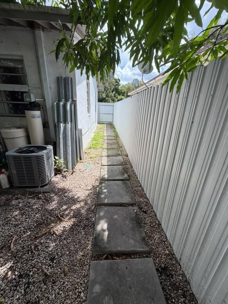 527 NW 91st Street # 2, Miami FL 33150 photo 3