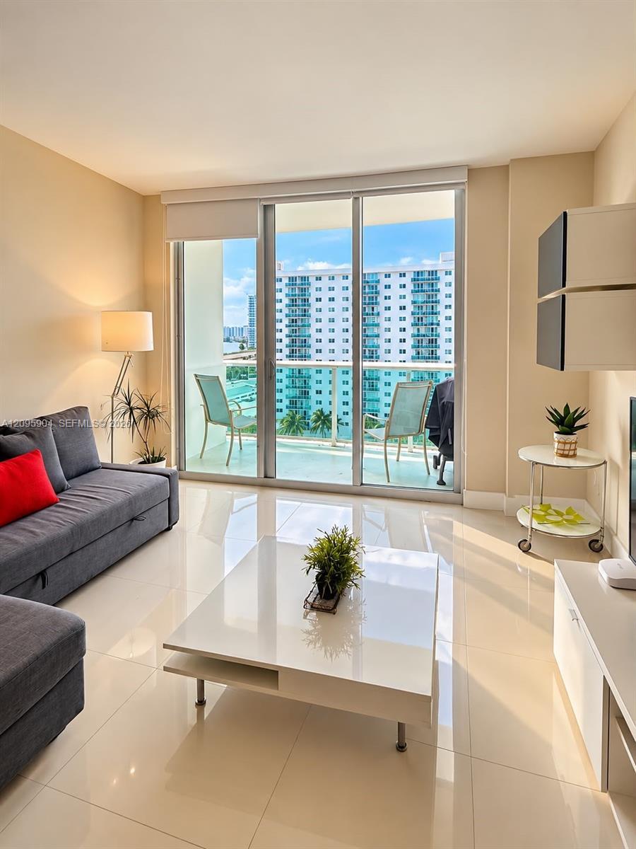 19370 Collins Ave # 1112, Sunny Isles Beach FL 33160 photo 2