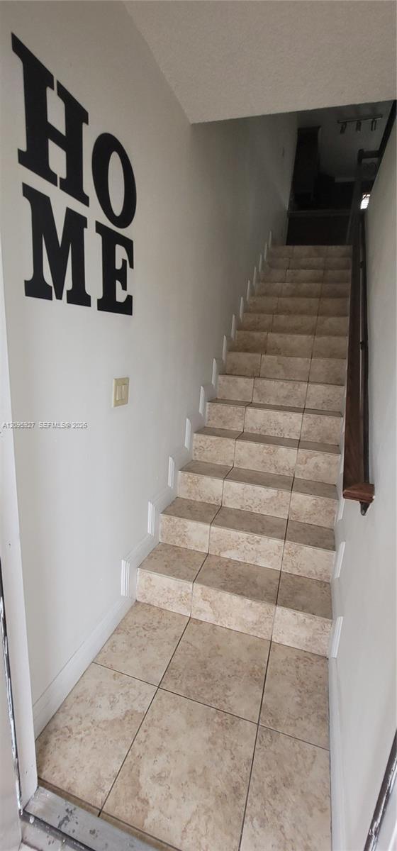 3254 W 70th St # 201, Hialeah FL 33018 photo 3