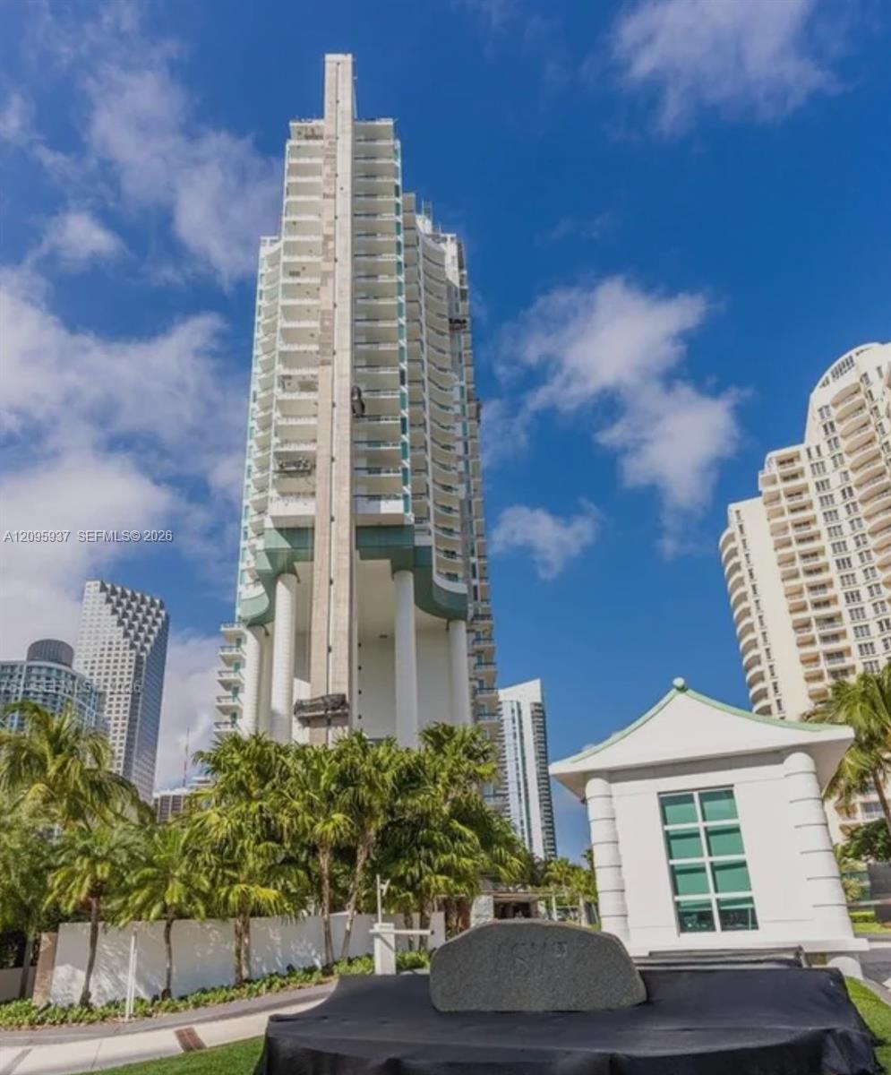 900 Brickell Key Blvd # 1901, Miami FL 33131 photo 4
