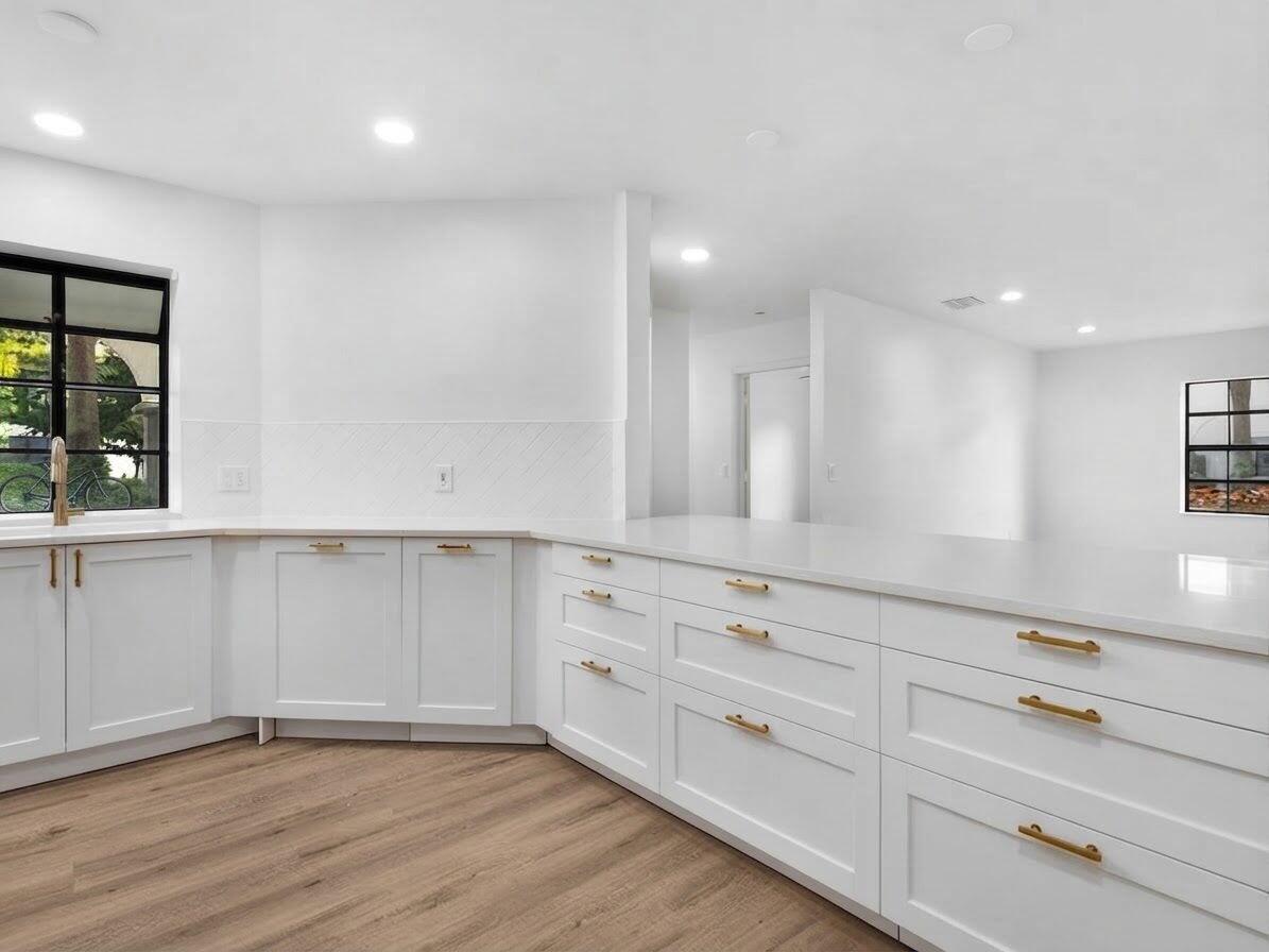5250 EUROPA Drive # B, Boynton Beach FL 33437 photo 3