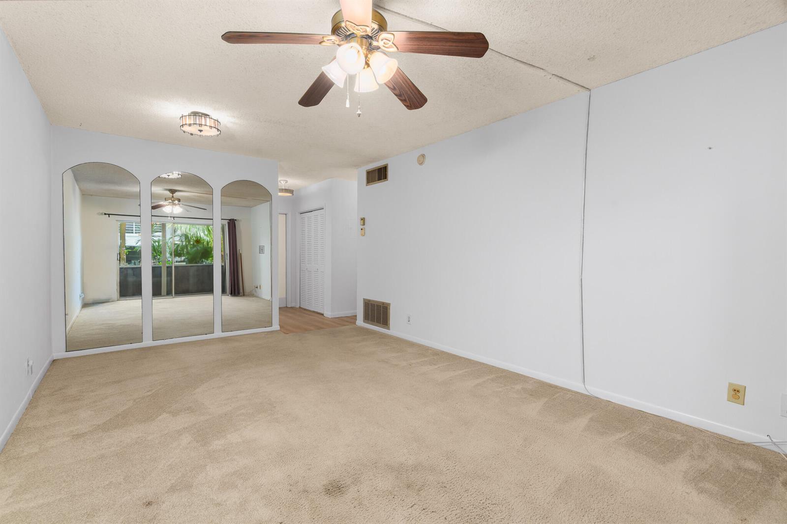 2525 W GOLF Boulevard # 119, Pompano Beach FL 33064 photo 4