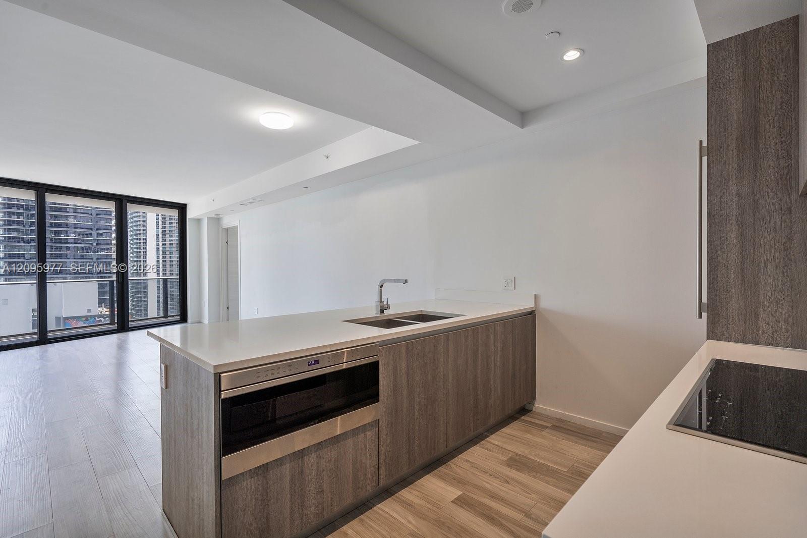 801 S Miami Ave # 2402, Miami FL 33130 photo 5